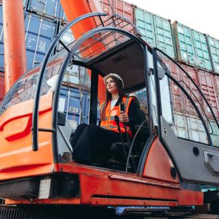  Crane Operator